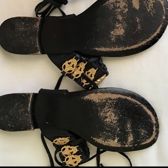 Thomas Wylde Gold Skull Wrap Sandals - Picture 4 of 9